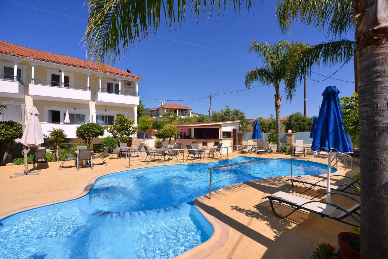 Theoxenia Hotel Apartments Chrani Exteriér fotografie